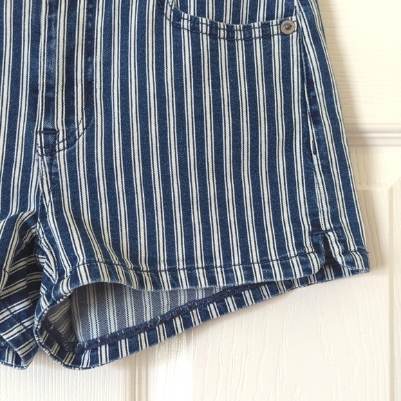American Eagle Retro Striped Dark Wash High Waisted Shortie Jean Shorts 4 - Picture 10 of 12
